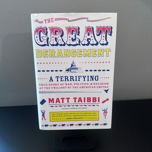 Barnes & Noble - The Great Derangement by Matt Taibbi - White and Red Cover